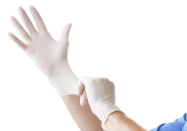 Gants nitrile non poudrés blancs - STERILES (boite de 100)